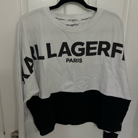 Sweatshirt - Picture 1 of 5